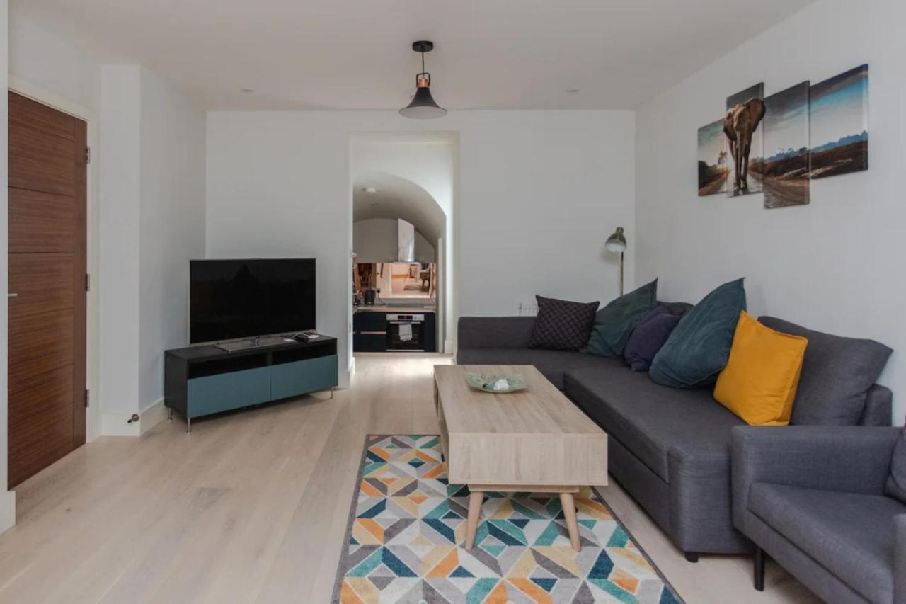Spacious&modern In Pimlico