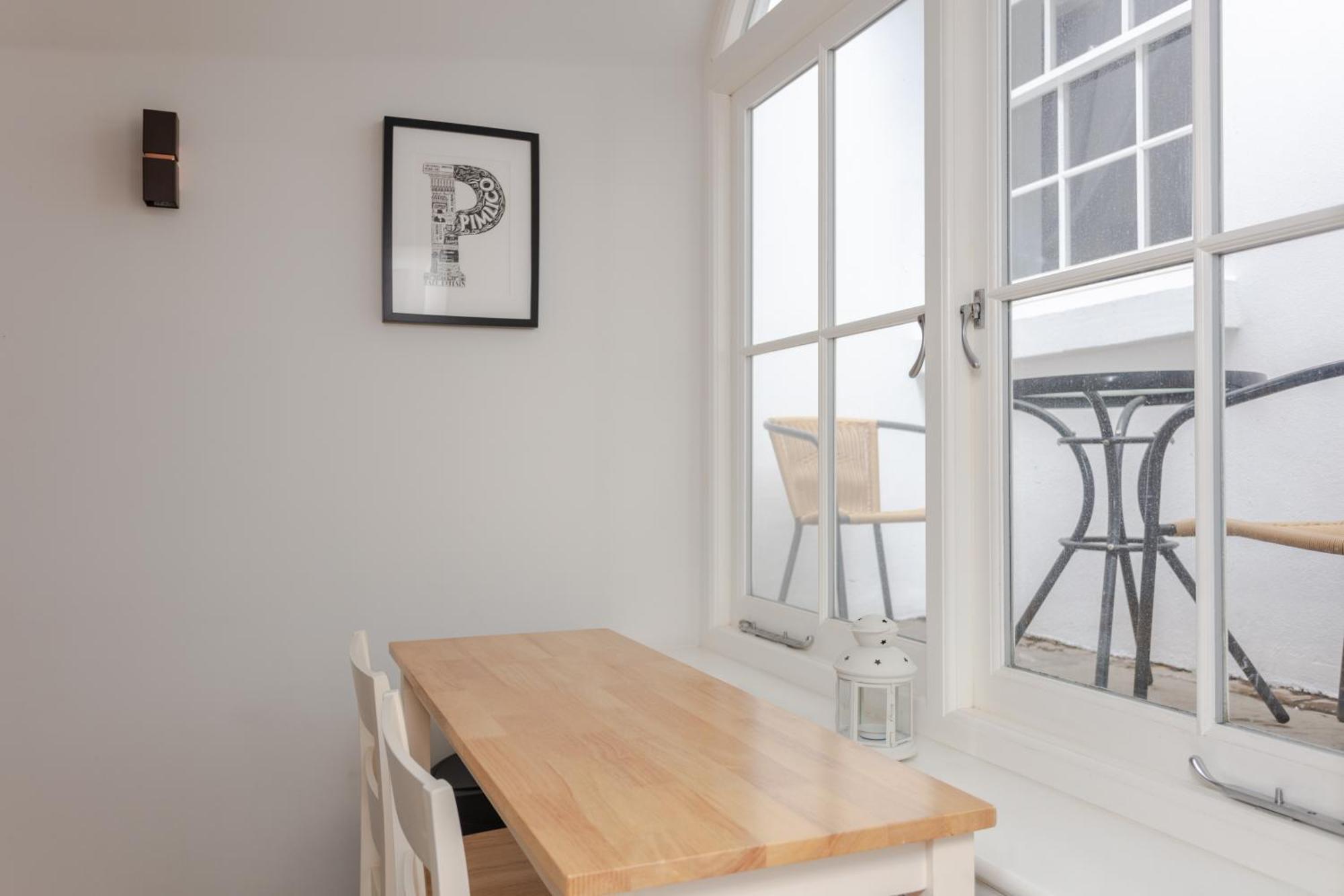 Spacious And Modern In Pimlico Апартаменты Лондон