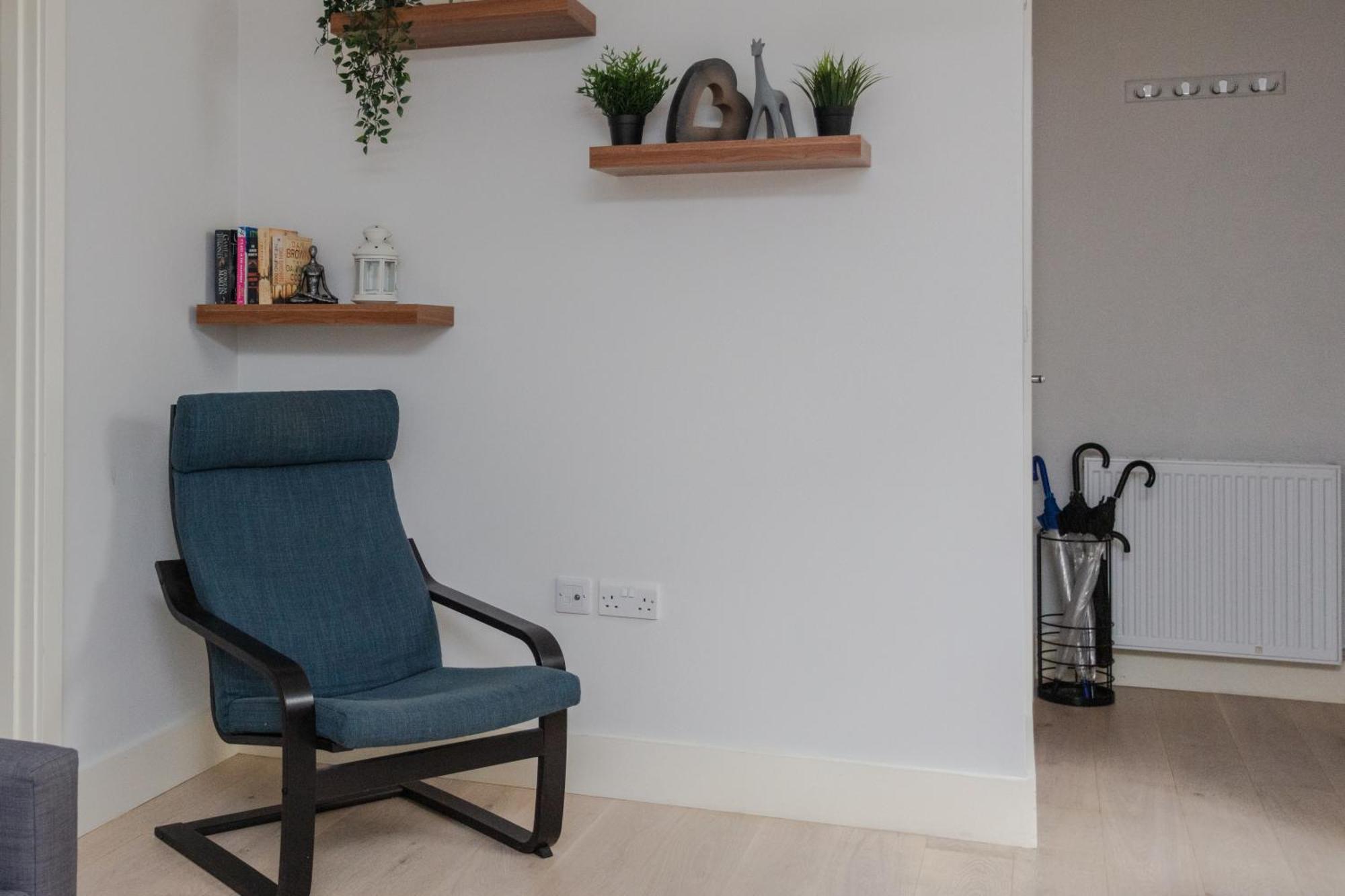 Апартаменты Spacious And Modern In Pimlico