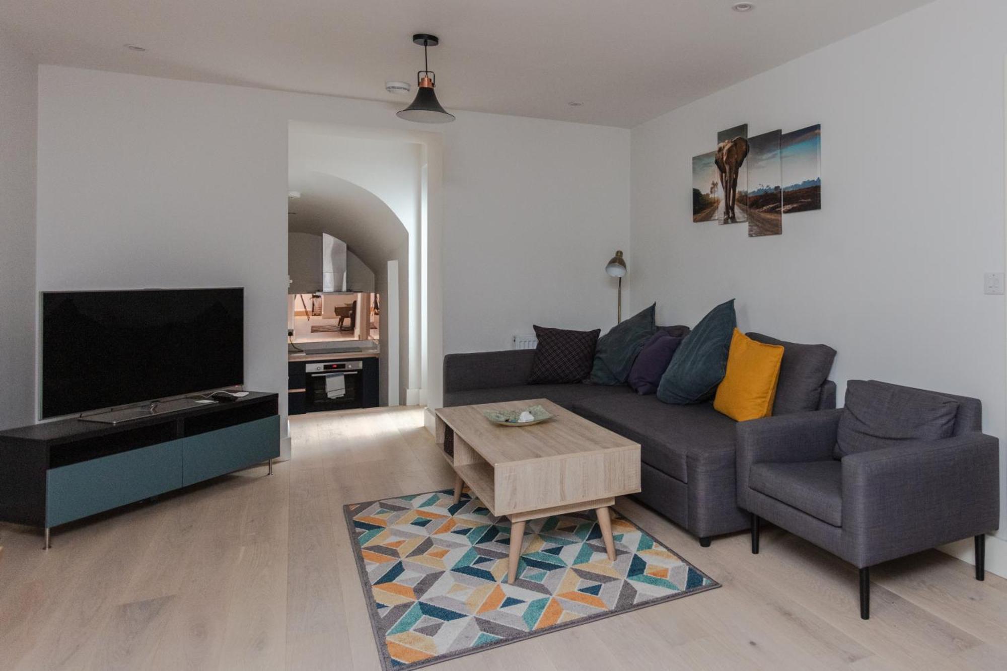Spacious And Modern In Pimlico * Лондон
